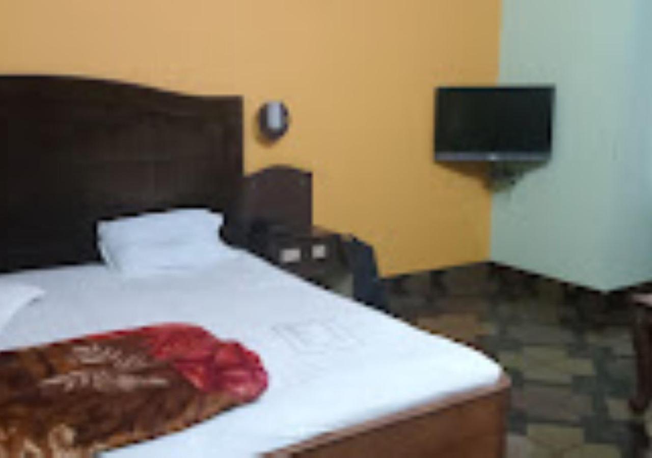 Hotel Solan Rourkela Bagian luar foto