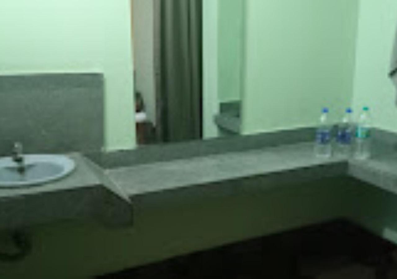 Hotel Solan Rourkela Bagian luar foto