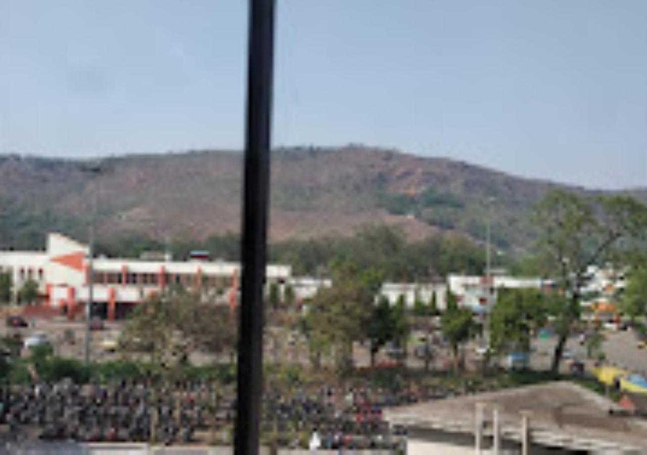 Hotel Solan Rourkela Bagian luar foto