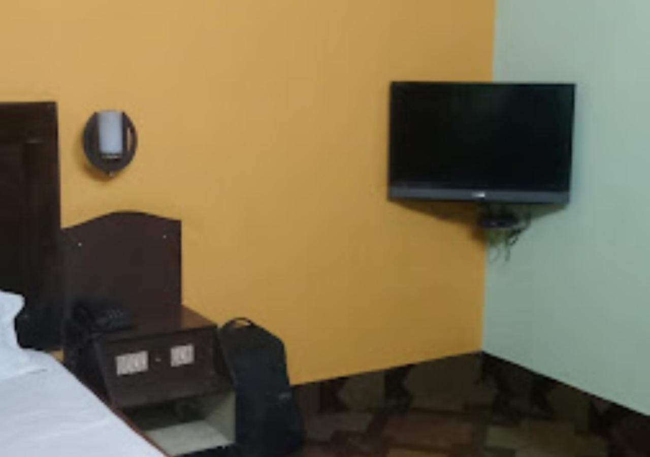 Hotel Solan Rourkela Bagian luar foto